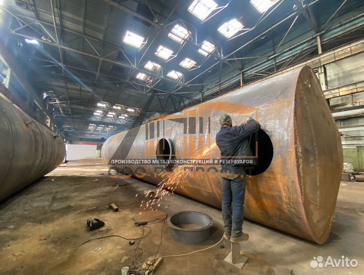 Резервуар горизонтальный стальной для топлива