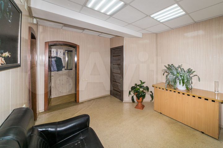 Здание, 200 м²