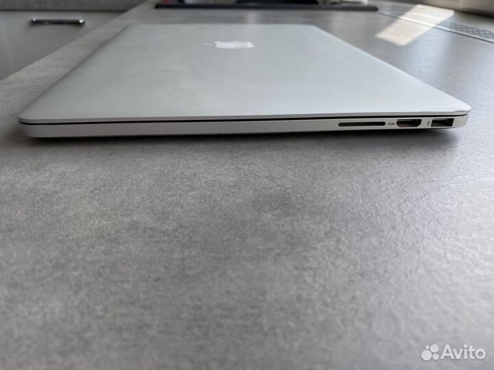MacBook Pro 15 retina mid 2015 16Gb / 256Gb