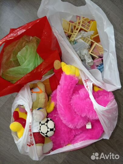 Детские игрушки