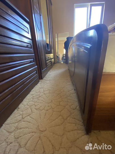 Спальный гарнитур бу