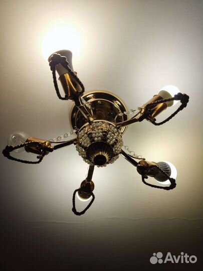 Люстра потолочная