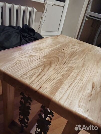 Журнальный стол