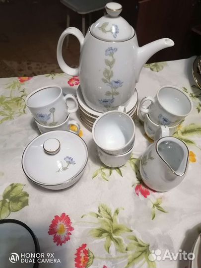 Сервиз столовый чайный кофейный