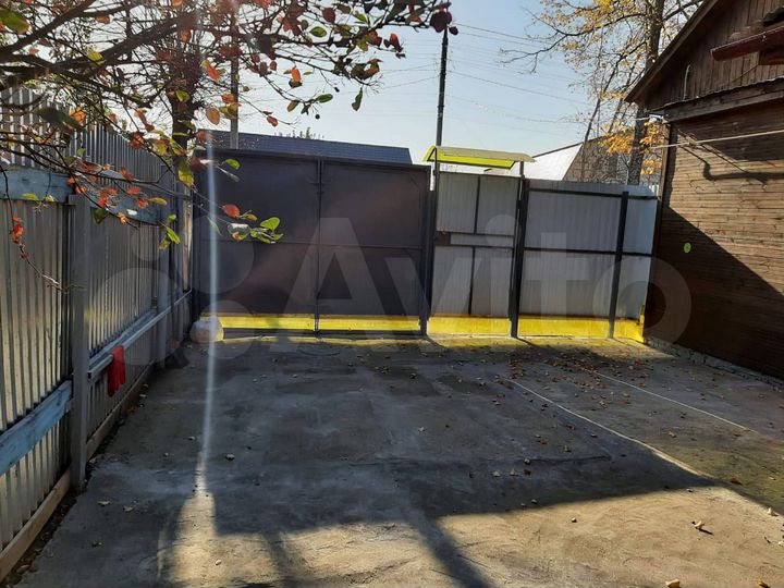 Дом 79 м² на участке 4 сот.