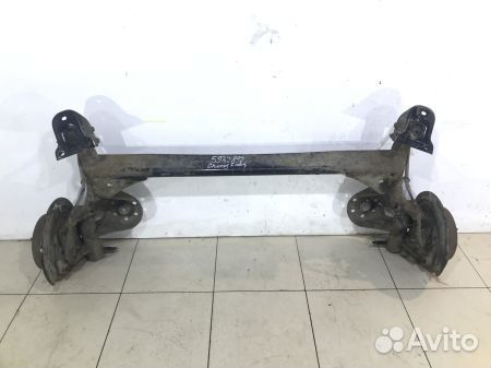 Балка задняя маятниковая