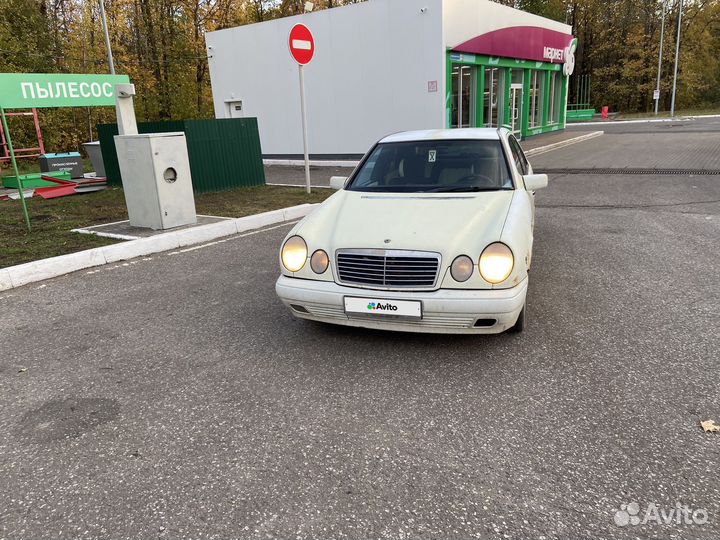 Mercedes-Benz E-класс 2.0 МТ, 1997, 330 000 км