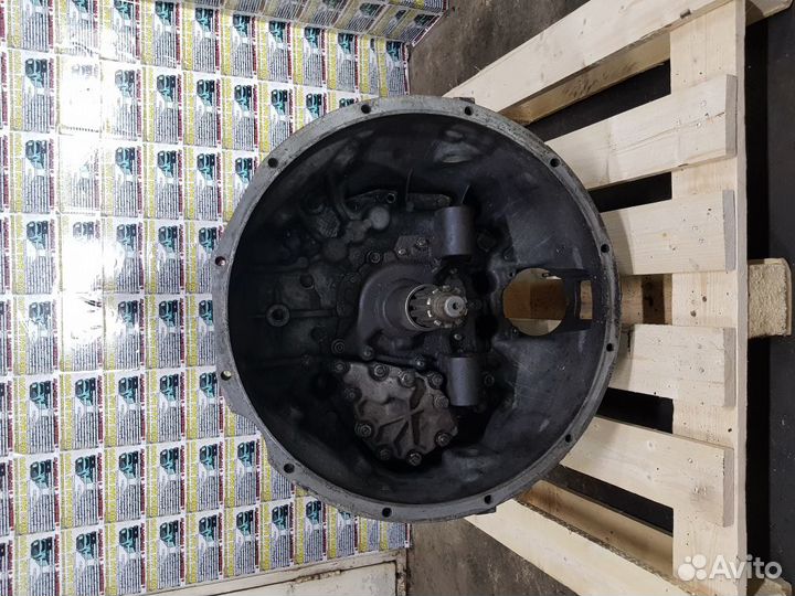 Коробка передач ZF 16S181 Renault