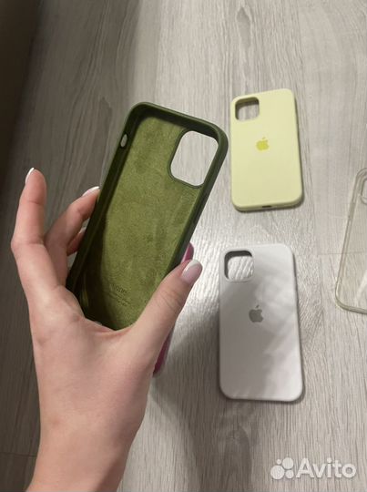 Чехол на iPhone 12