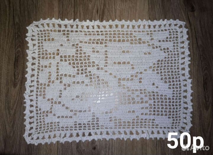 Вязаная салфетка крючком новая