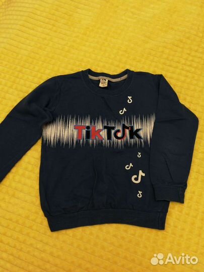 Кофты свитера