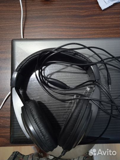 Наушники проводные