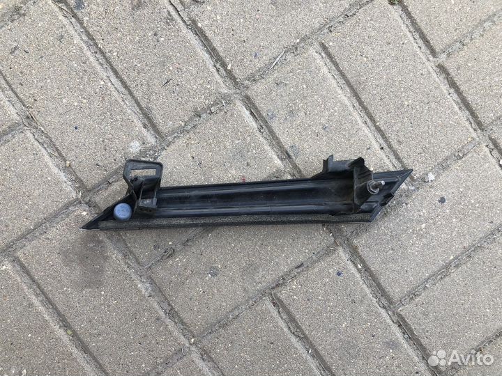 Отражатель правый Murano Z51