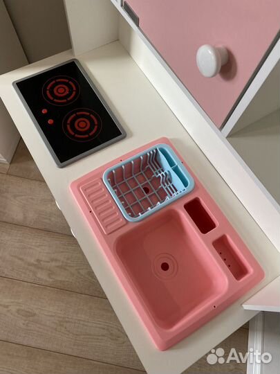 Детская игровая кухня деревянная