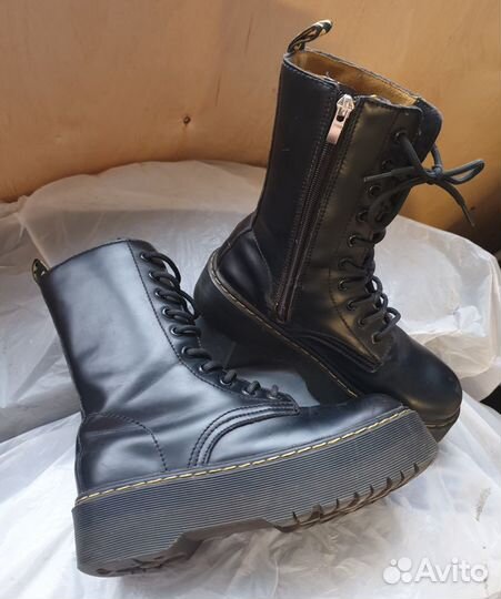Ботинки женские высокие 37