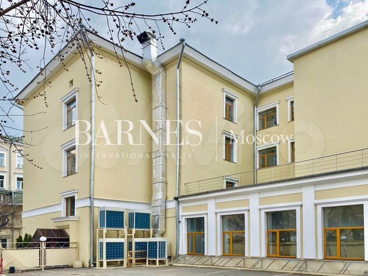 Здание 3697,6 кв.м. на Арбате