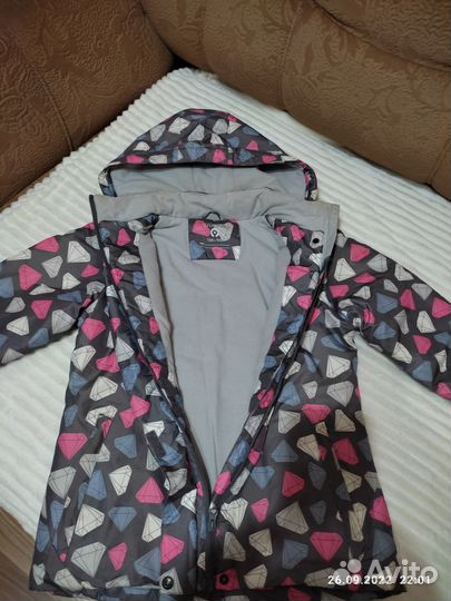 Куртка на девочку