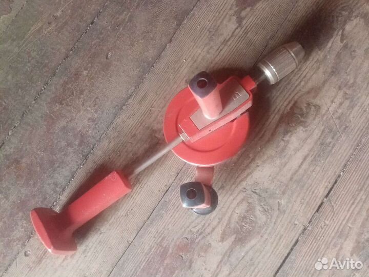 Дрель ручная новая