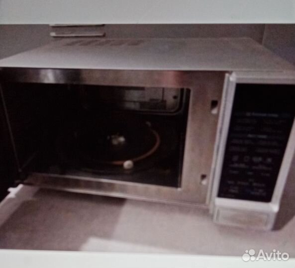 Микроволновая печь LG.Большую Много функций