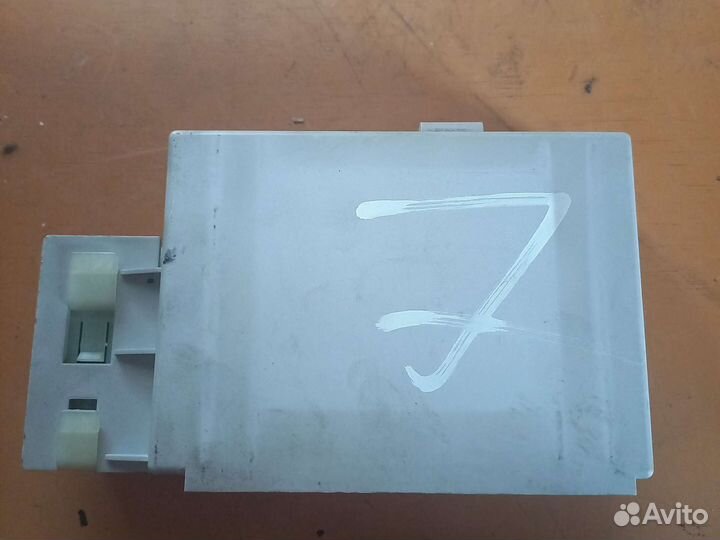 Блок управления mercedes w211