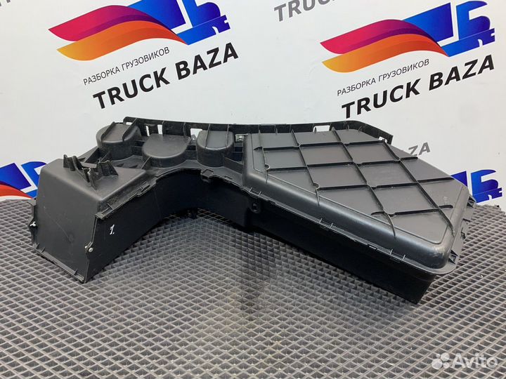 Ящик вещевой Renault Premium