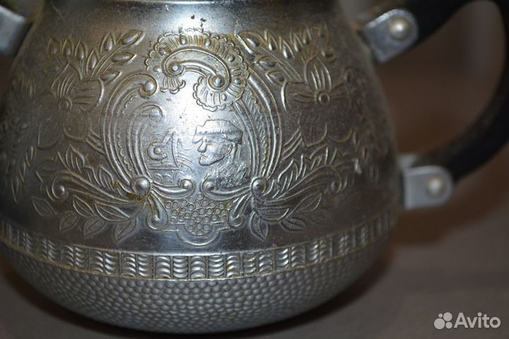 Чайный сервиз- агитка