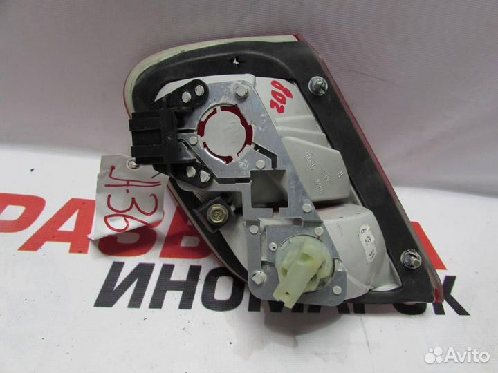 Фонарь задний внутренний правый для Mercedes-Benz