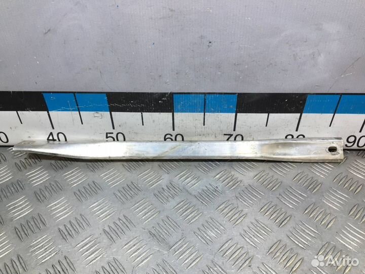 Б/У Усилитель передней панели правой#001