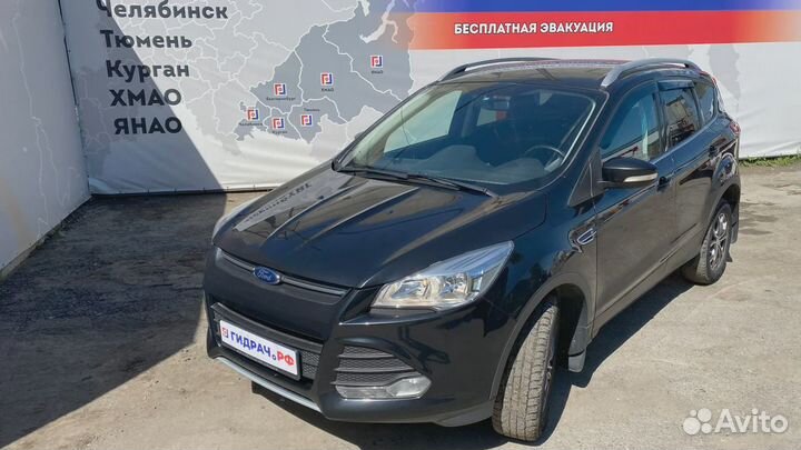 Вентилятор радиатора Ford Kuga (CBS) 2084887