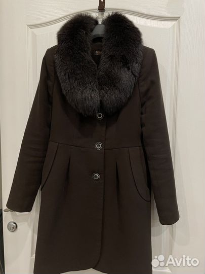 Пальто женское с натуральным мехом