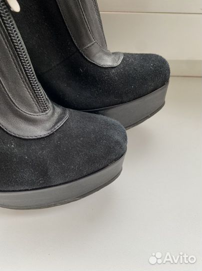 Ботинки женские