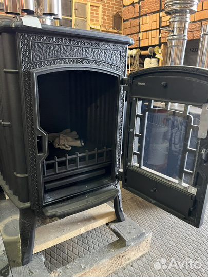 Отопительная печь-камин Маэстро