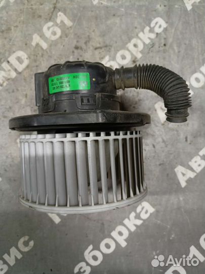 Моторчик печки Шевроле Авео