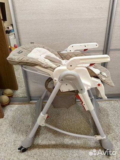 Стульчик для кормления babyton