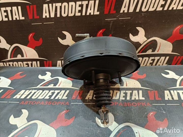 Вакуумный усилитель тормозов Toyota Wish Xe10