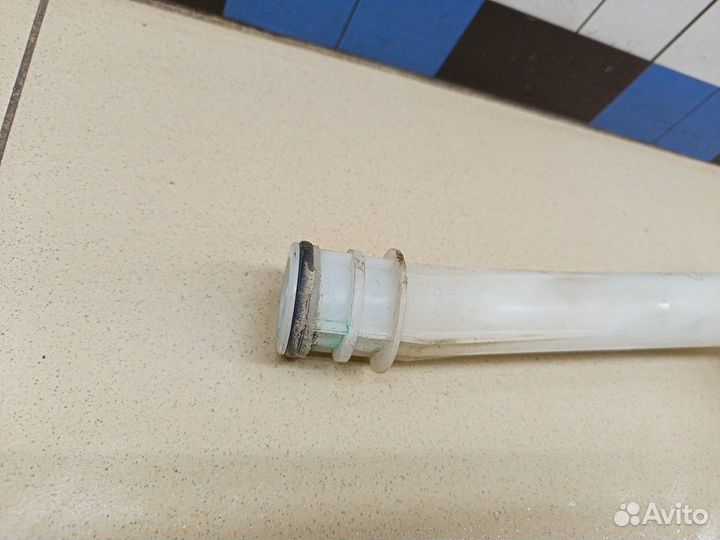 Горловина бачка омывателя Juke (F15) 2011