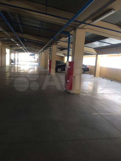 Машиноместо, 15 м²