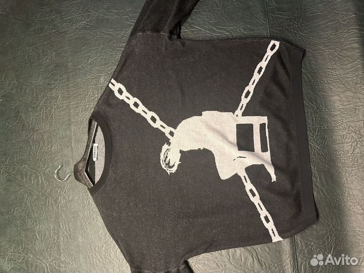 Кофта tiltlesss