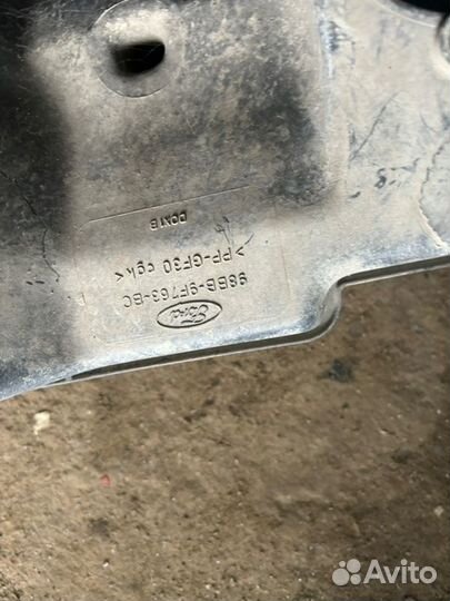 Резонатор воздушного фильтра Ford Mondeo 2