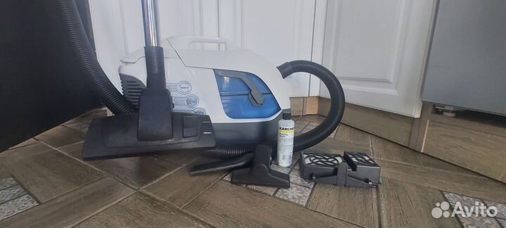 Пылесос Karcher с аквафильтром