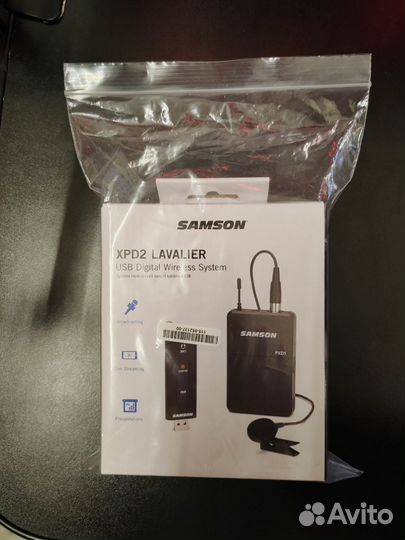 Радиосистема с петличным микрофоном Samson XPD2 la