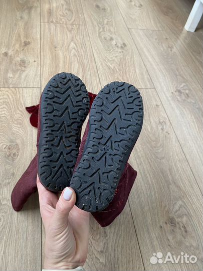 Димесезонные сапоги для девочки Antilopa 28