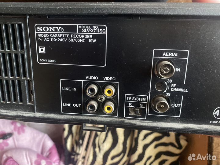 Видеомагнитофон sony