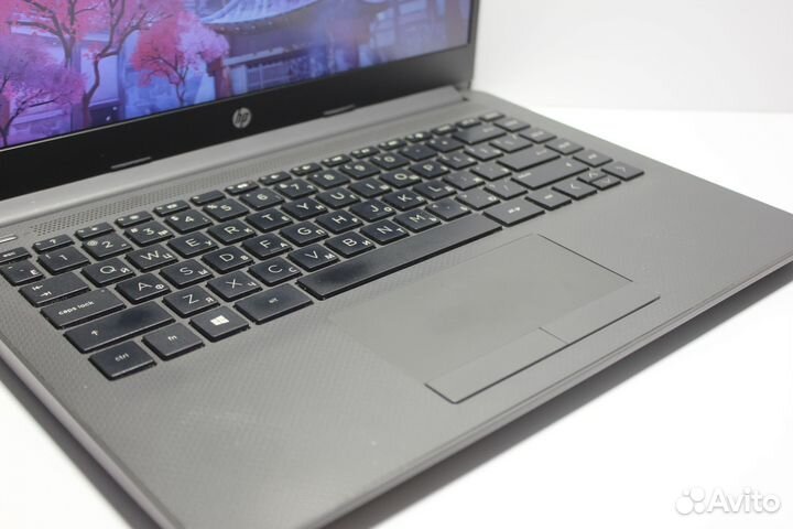 Мощный HP/IPS/Full HD/i5 1035G1/SSD 256гб/8гб озу