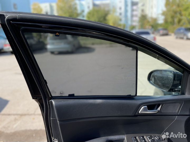 Продам 2 штуки каркасные шторки на Киа Спортаж 4