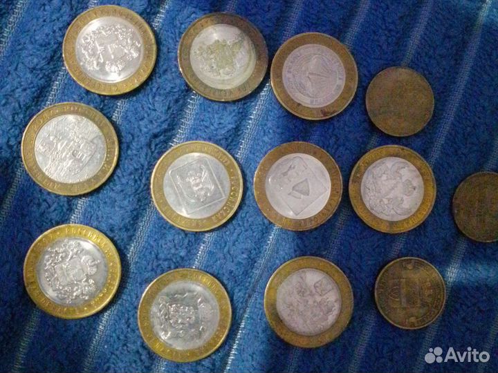 Продам монеты юбилейные