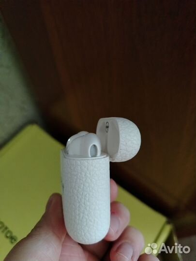 Беспроводные наушники marshall