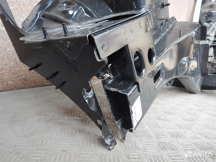 Б/У Б/У Лонжерон передний правый, Renault