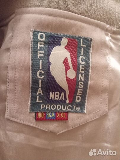 Бредовая ветровка NBA