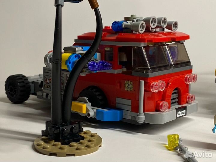 Lego Hidden Side 70436 Фантомная пожарная машина